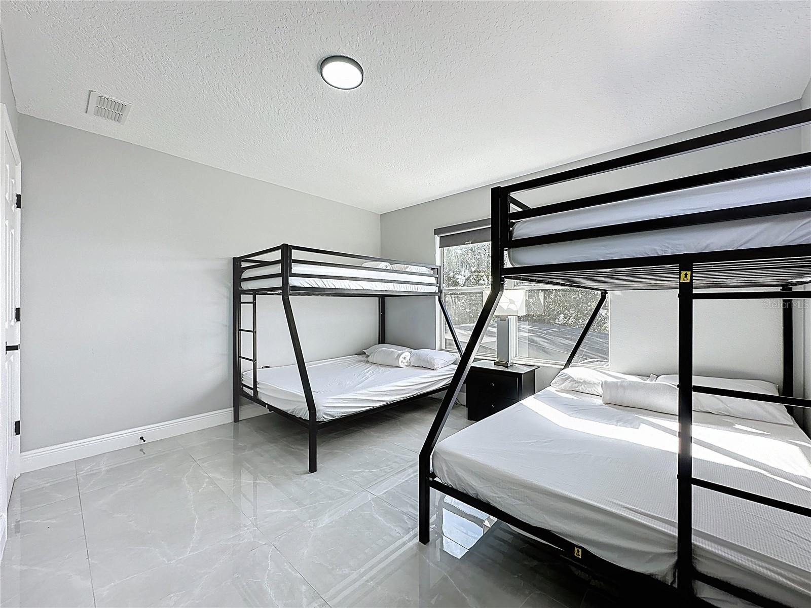 Image 54 of 78 For 166 Minniehaha Circle