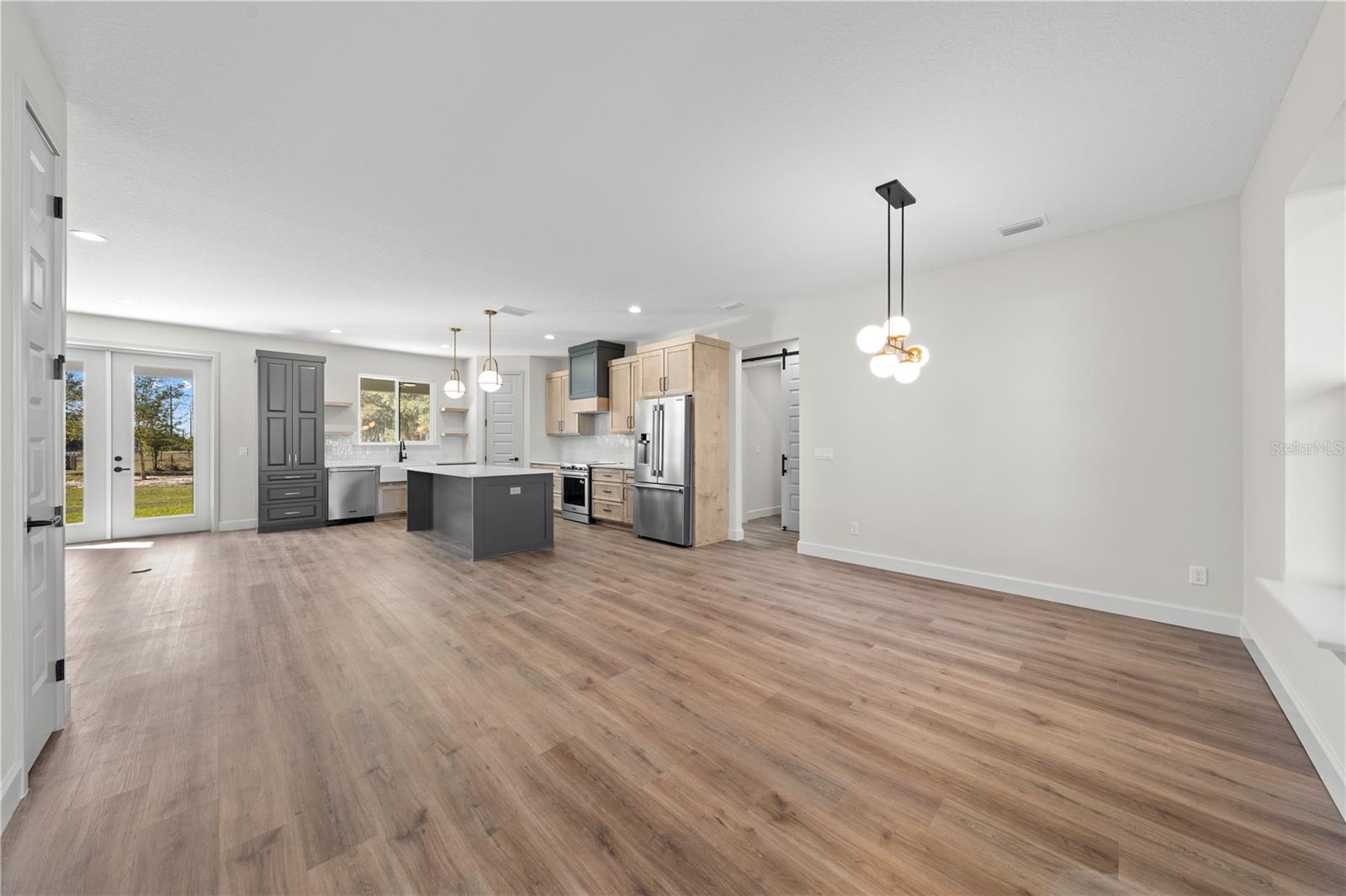 Image 11 of 57 For 3798 Rambler Ave.