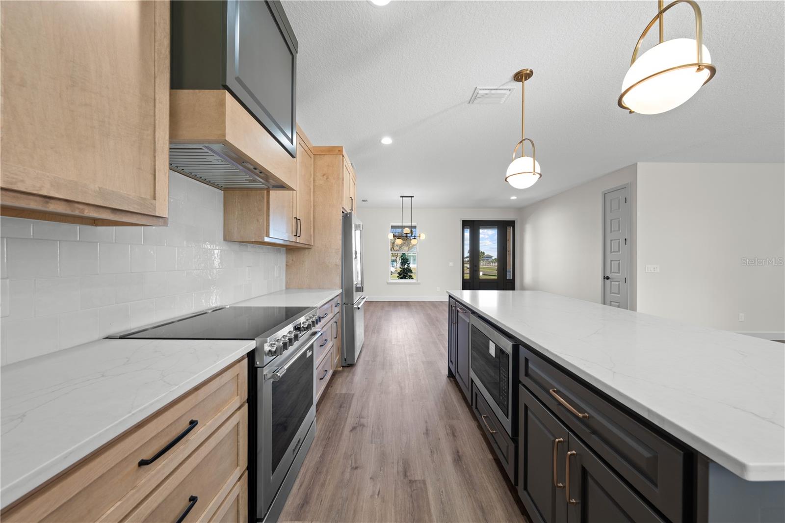 Image 18 of 57 For 3798 Rambler Ave.