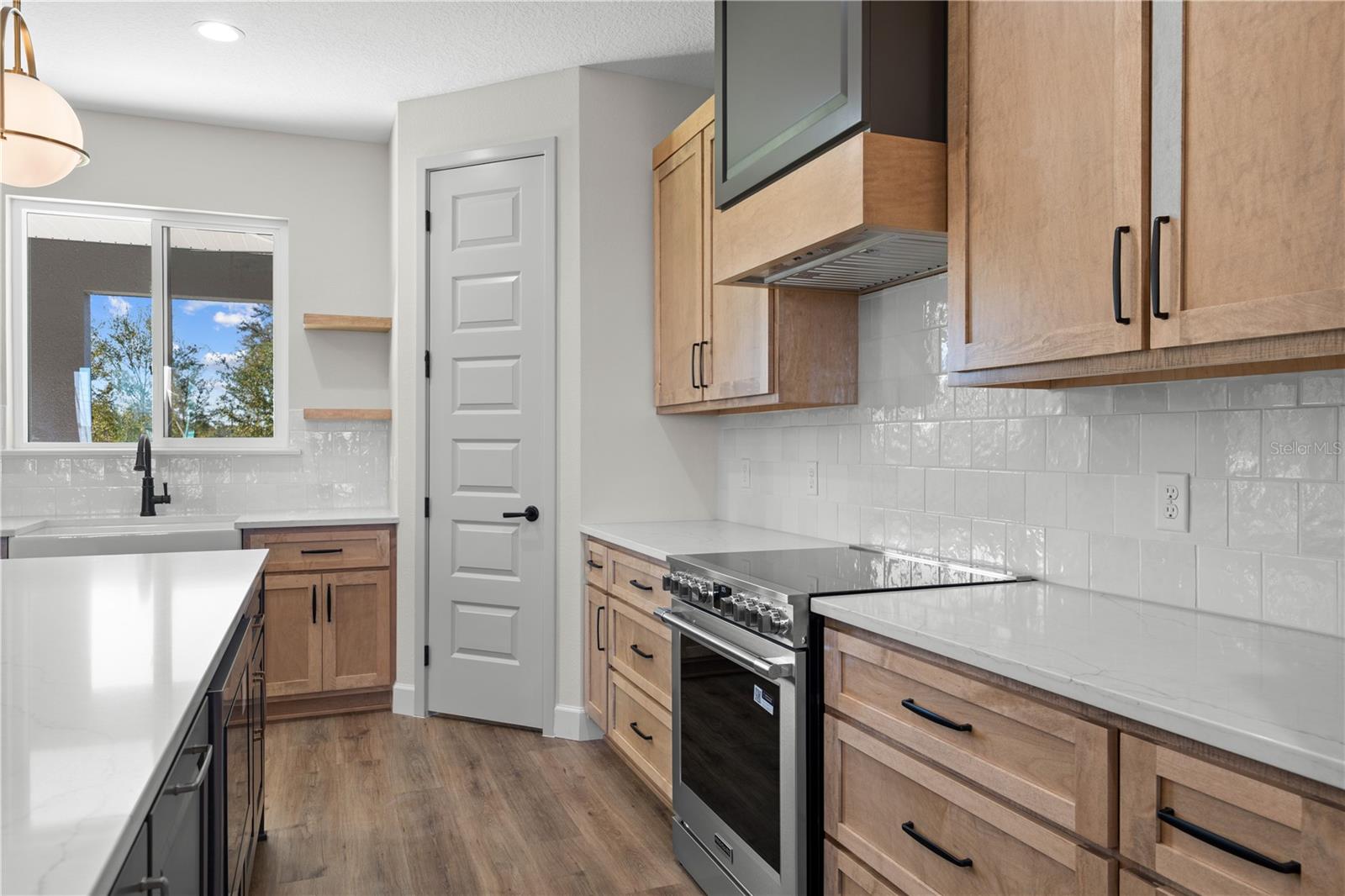 Image 22 of 57 For 3798 Rambler Ave.