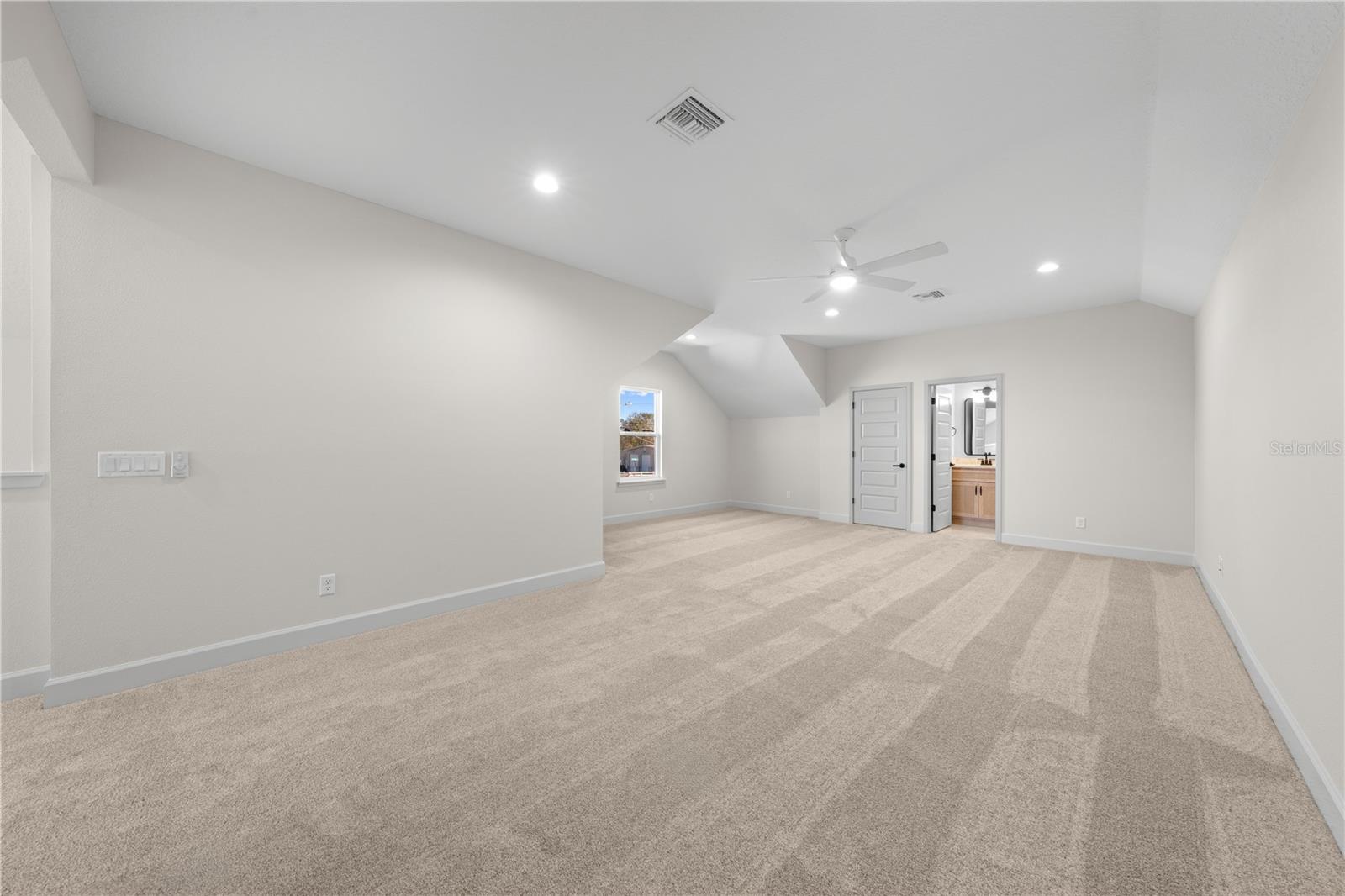 Image 49 of 57 For 3798 Rambler Ave.