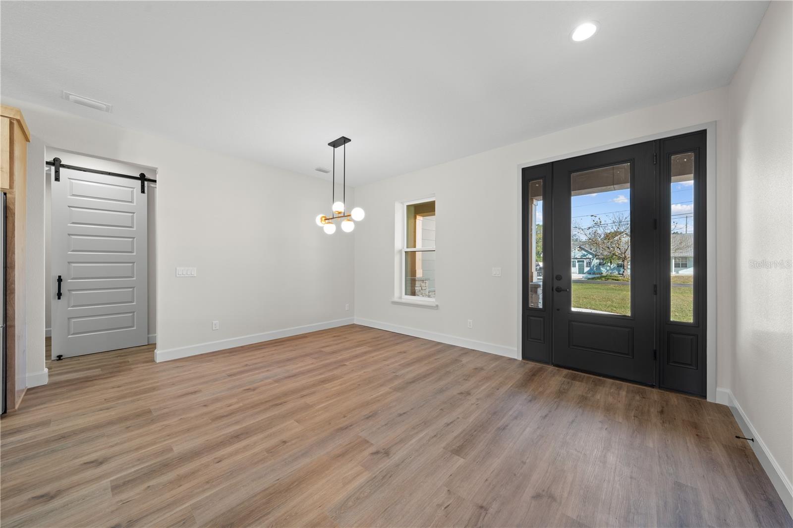 Image 6 of 57 For 3798 Rambler Ave.