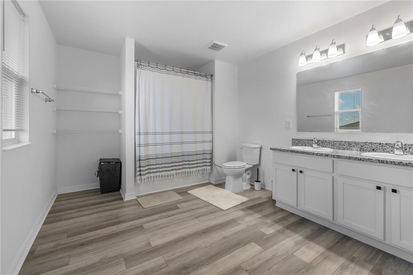 Image 24 of 55 For 920 Gotthard Pass Drive