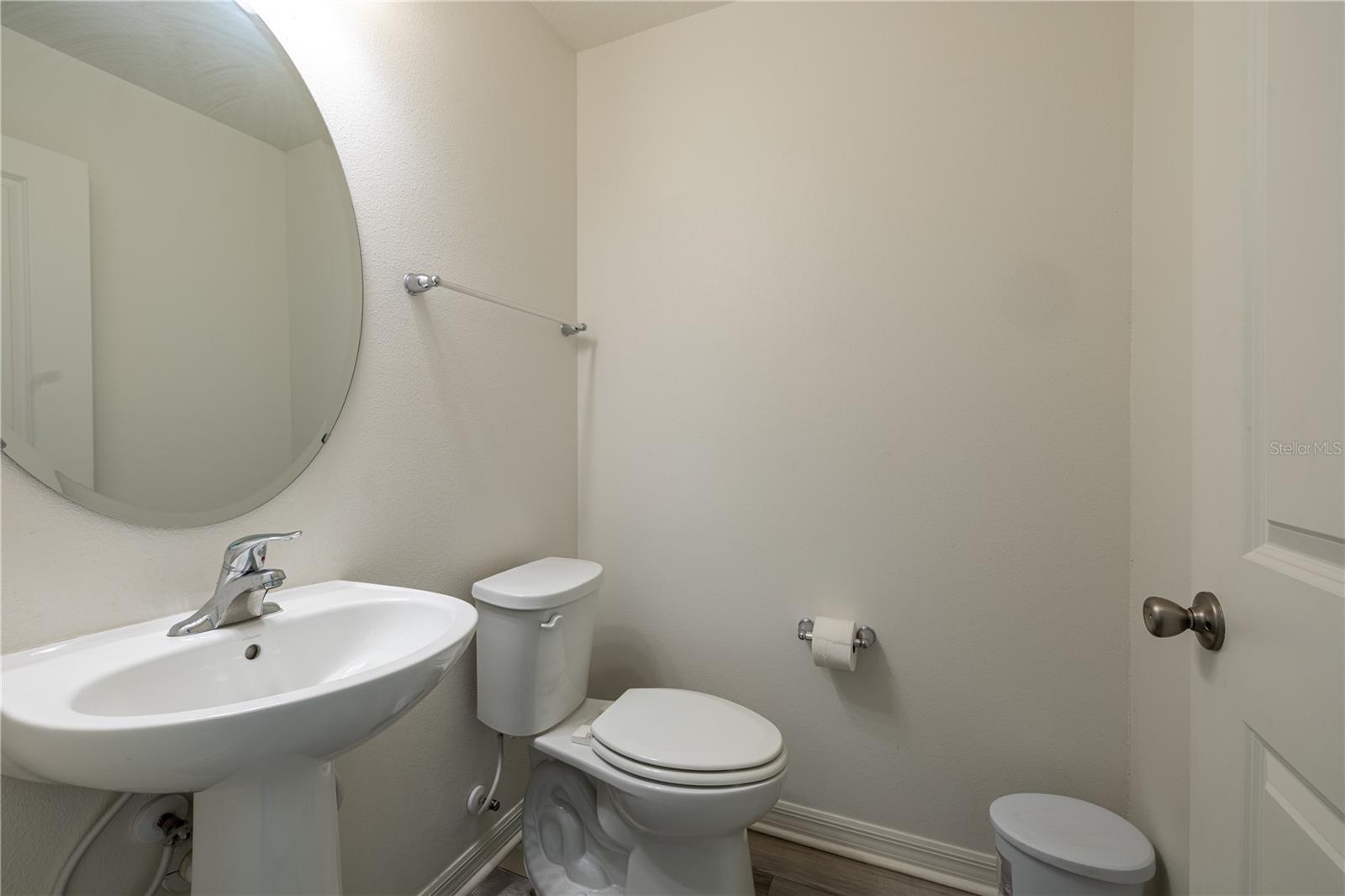 Image 8 of 55 For 920 Gotthard Pass Drive