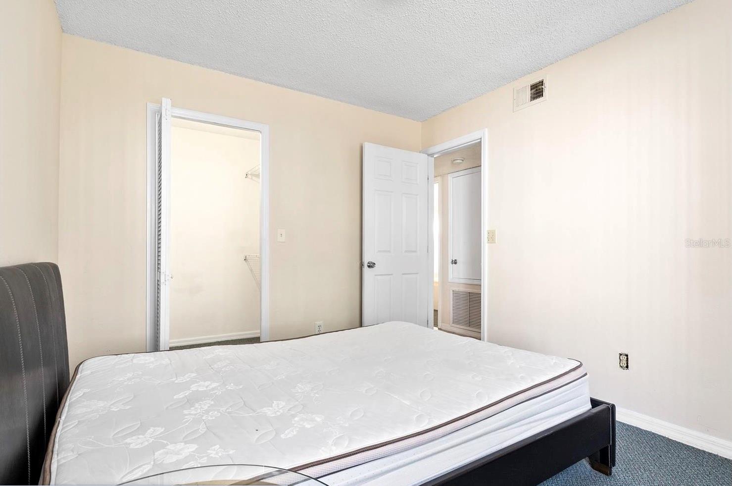 Image 11 of 17 For 2741 Poinciana Boulevard 49