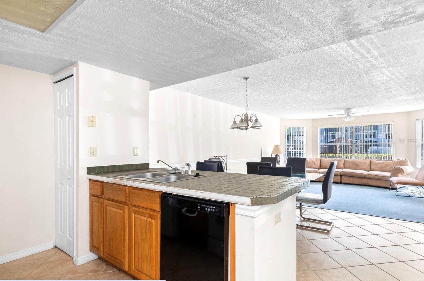 Image 4 of 17 For 2741 Poinciana Boulevard 49