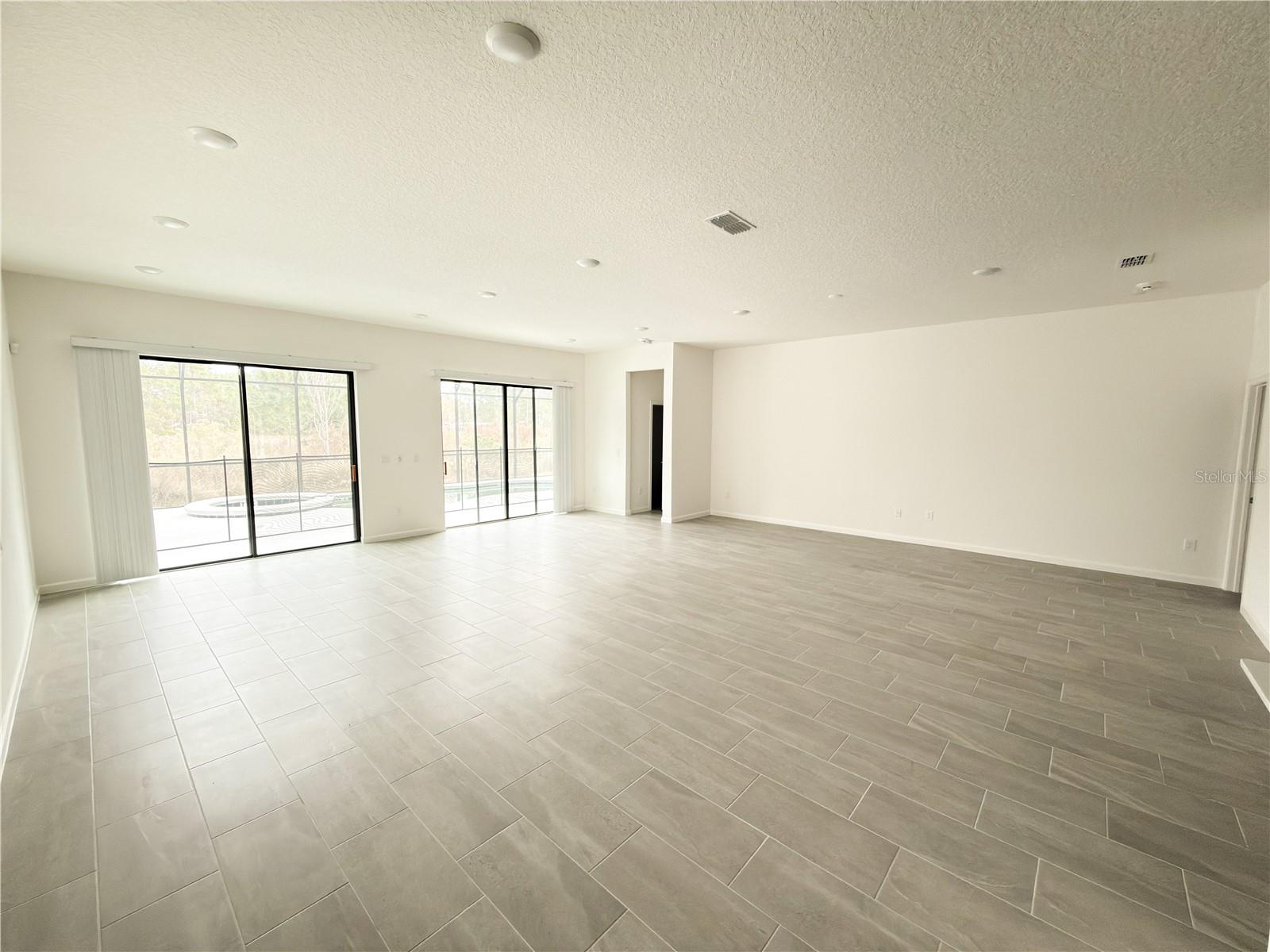 Image 10 of 65 For 1323 Butterfly Orchid Rd