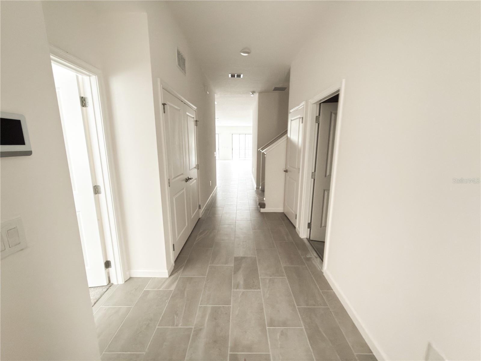 Image 4 of 65 For 1323 Butterfly Orchid Rd