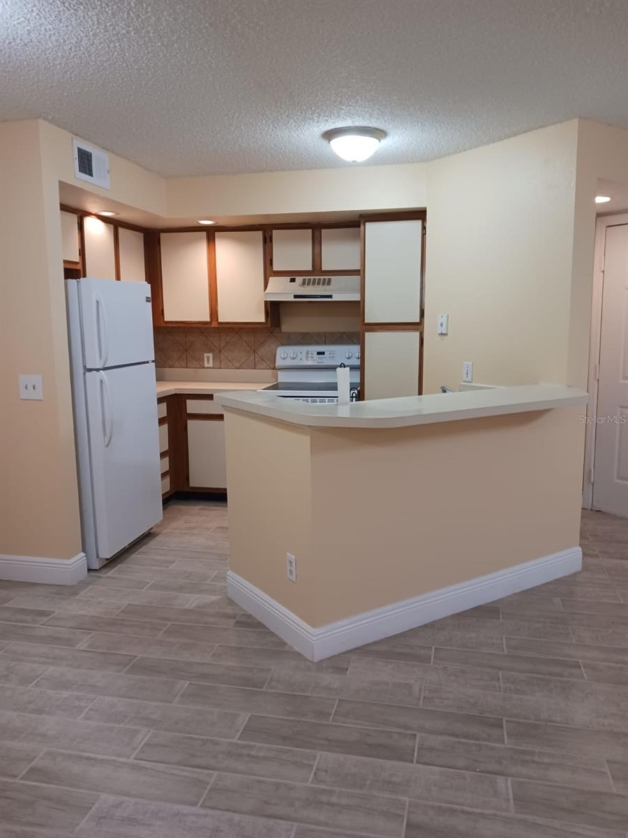 Image 5 of 16 For 4518 Commander Drive 1923