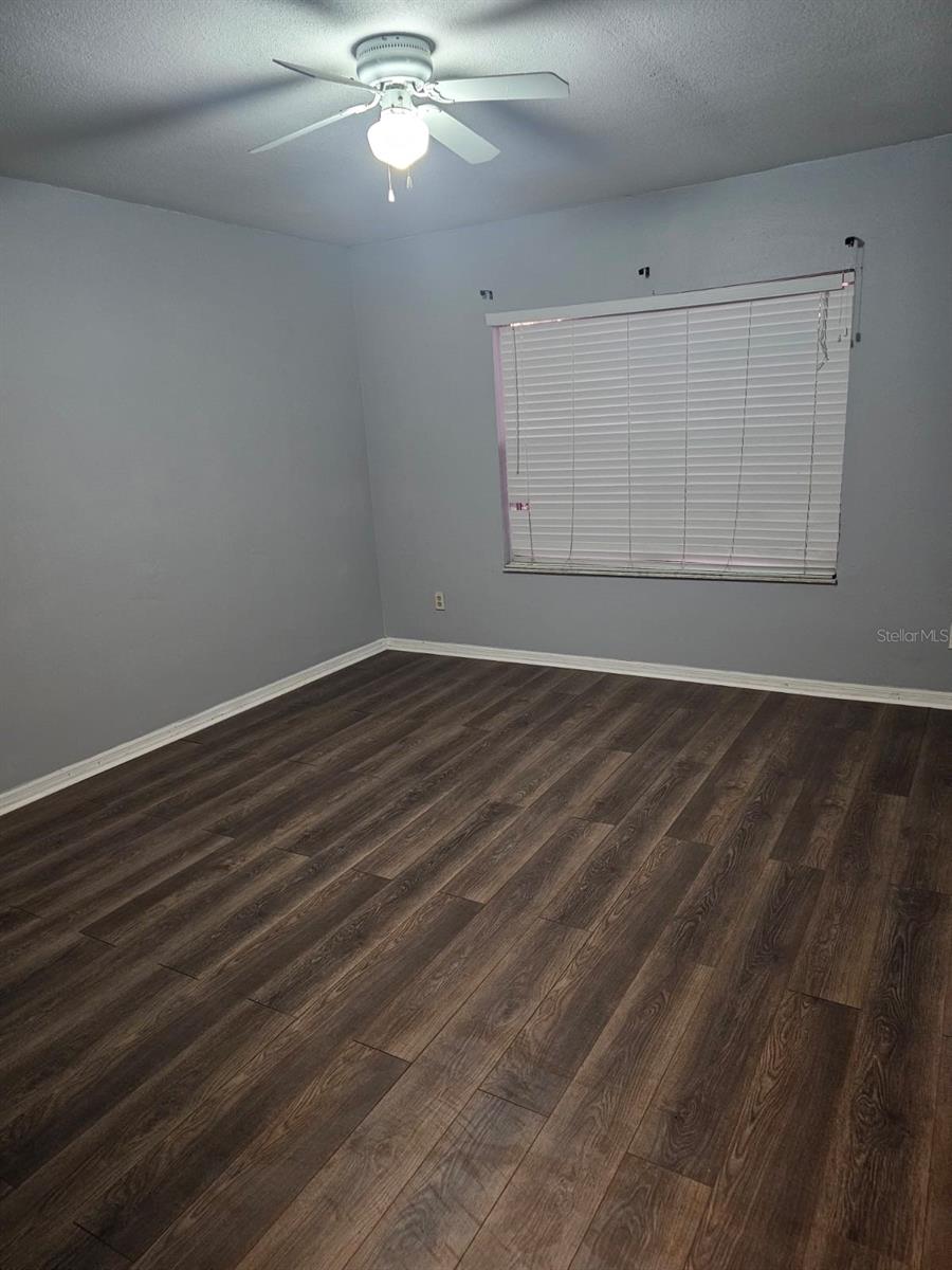 Image 6 of 12 For 2400 Summerfield Place