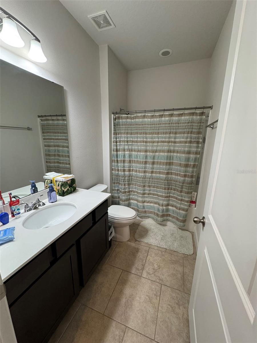 Image 18 of 23 For 362 Casa Verano Ln