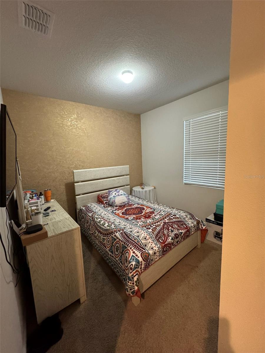 Image 19 of 23 For 362 Casa Verano Ln