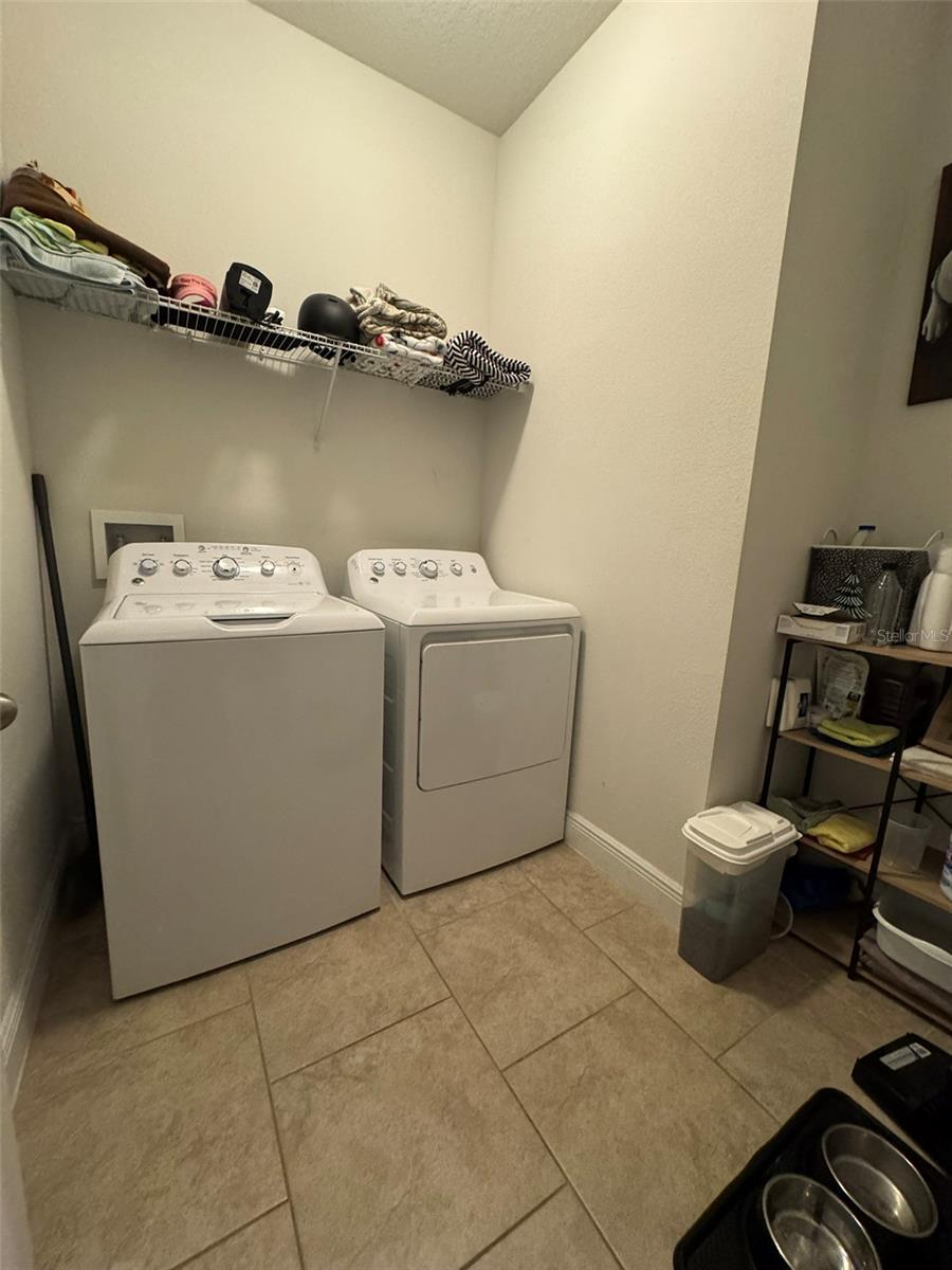 Image 20 of 23 For 362 Casa Verano Ln