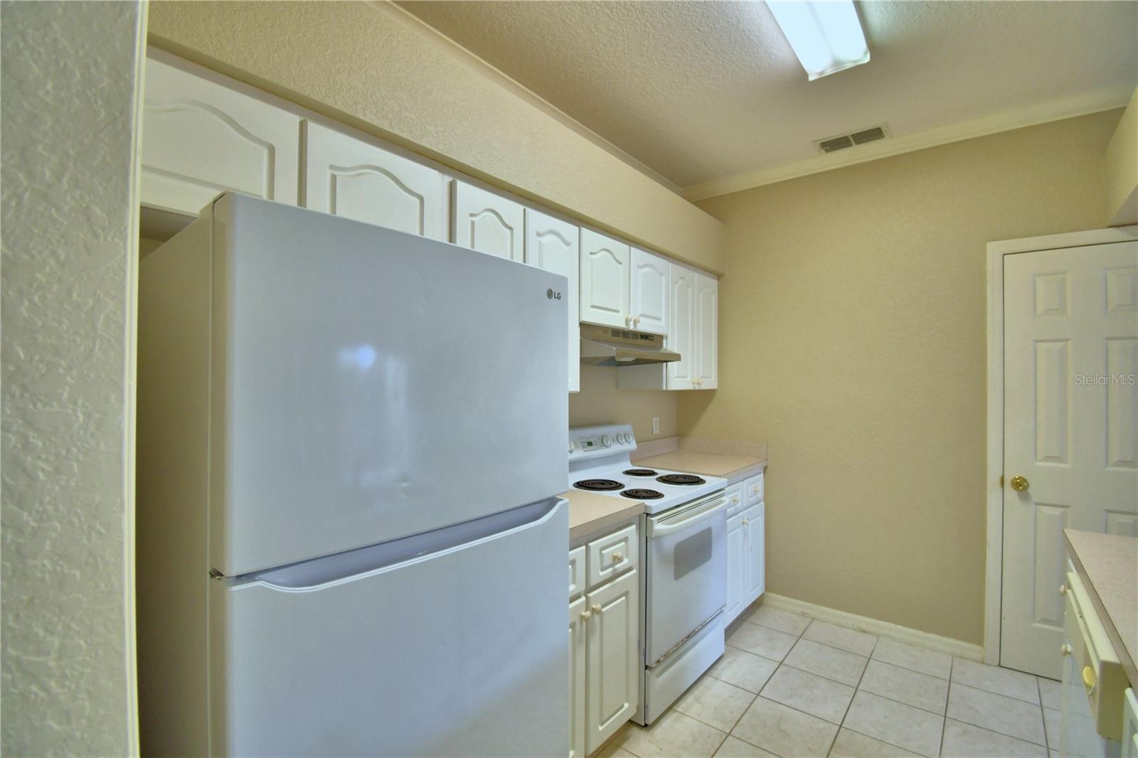 Image 11 of 44 For 1102 Eagle Pond Drive 1102