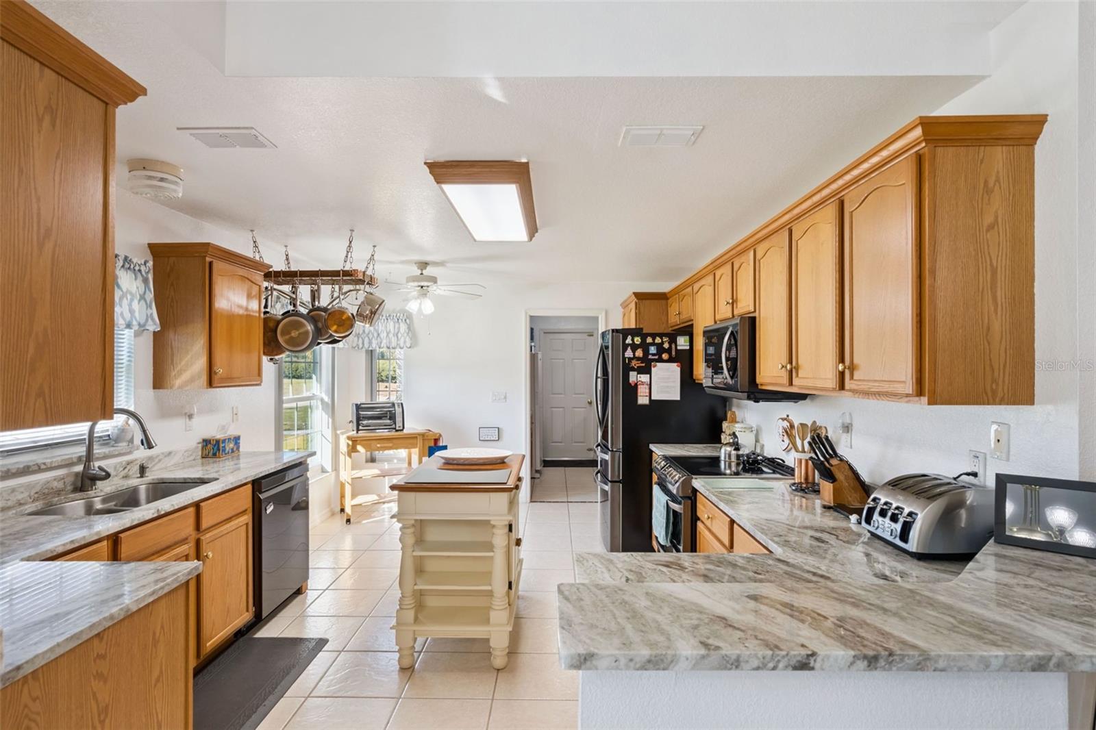 Image 12 of 48 For 217 Kent Court