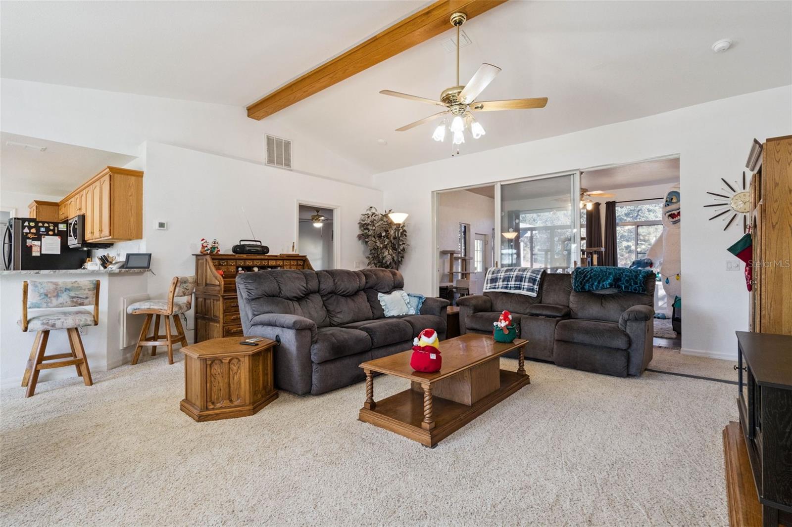 Image 8 of 48 For 217 Kent Court