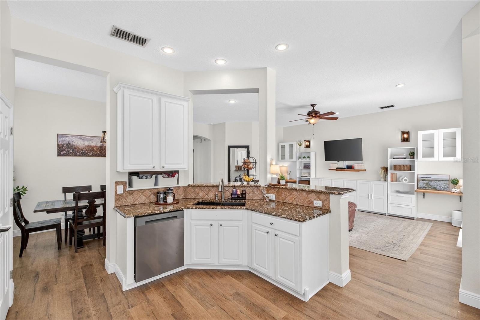 Image 8 of 50 For 1031 Jeater Bend Drive