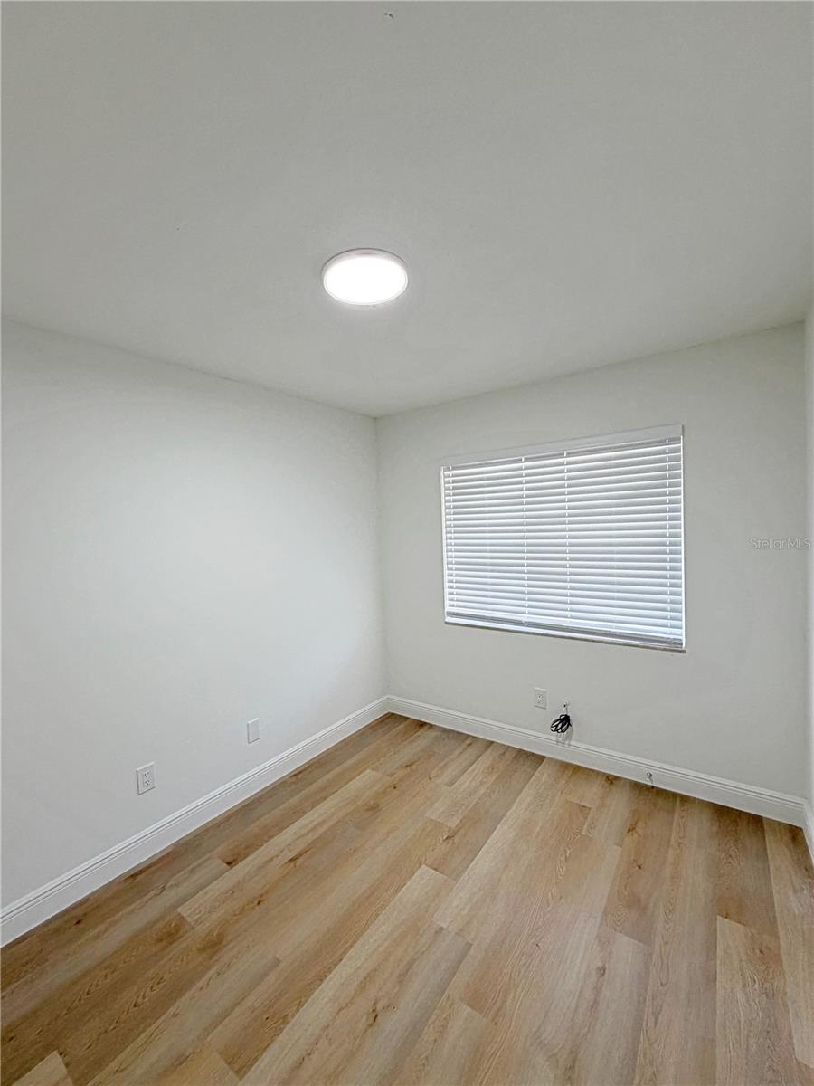 Image 13 of 20 For 11036 Greenline Way