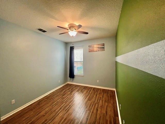 Image 16 of 26 For 12121 Homestead Park Lane