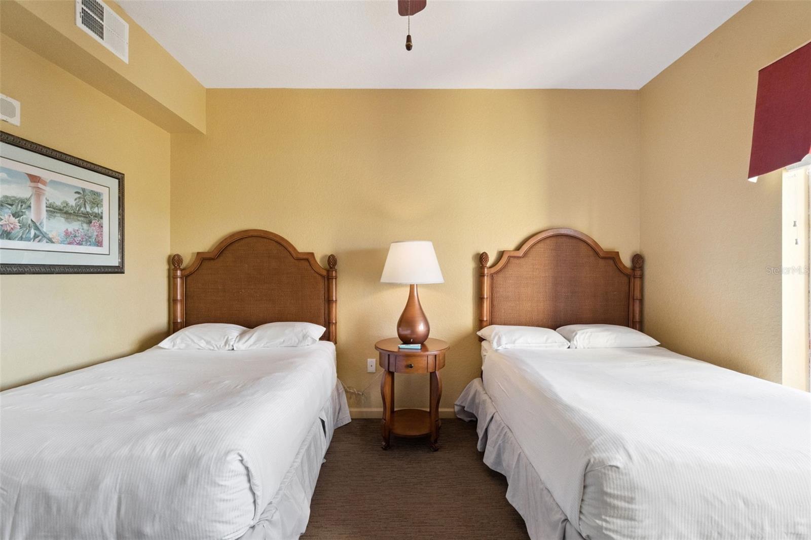 Image 16 of 54 For 8125 Resort Village Drive 51109