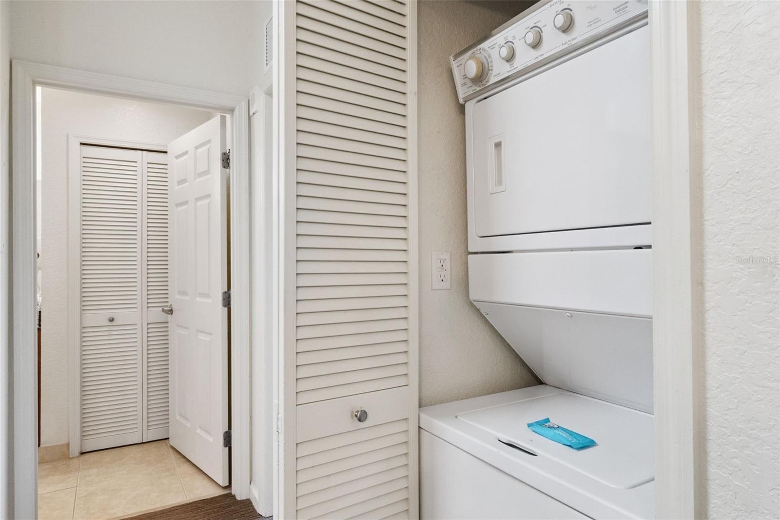 Image 22 of 54 For 8125 Resort Village Drive 51109