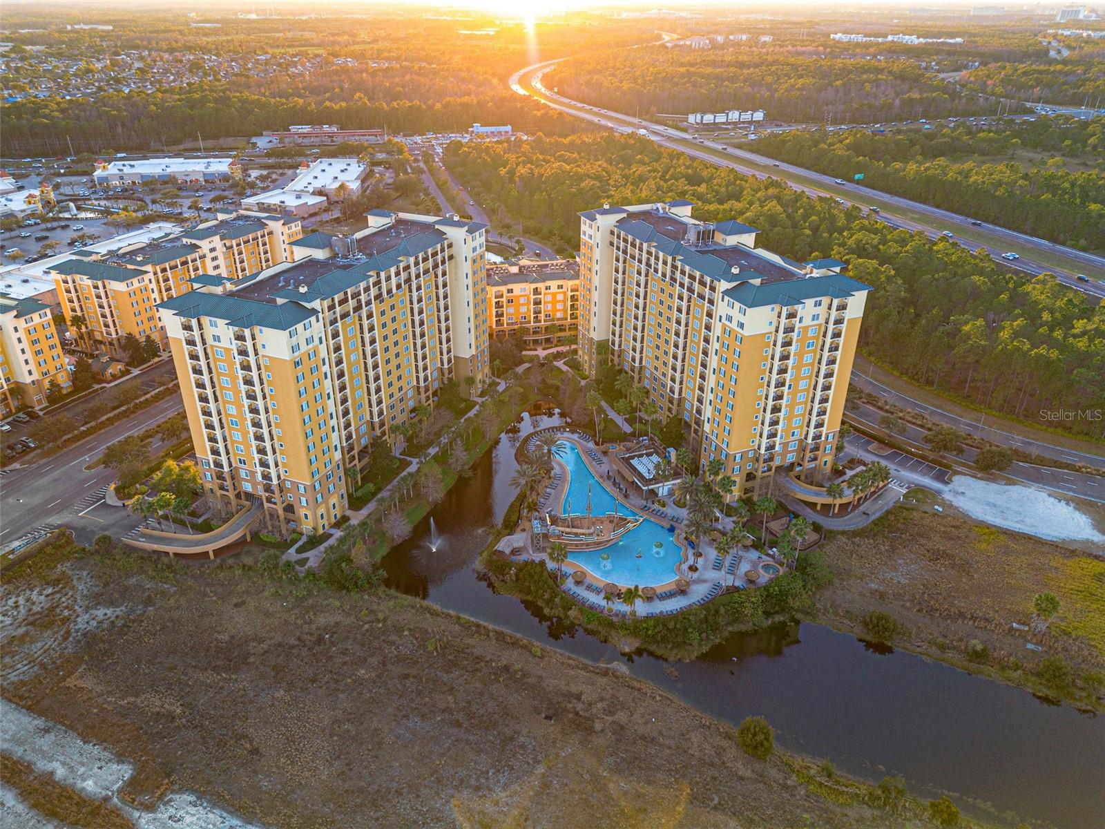 Image 27 of 54 For 8125 Resort Village Drive 51109