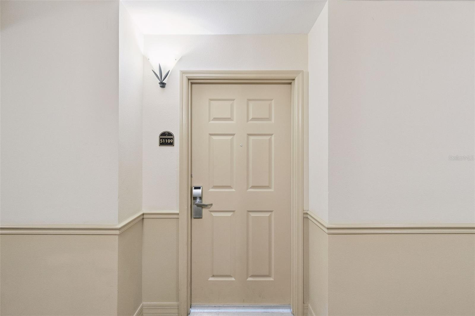 Image 3 of 54 For 8125 Resort Village Drive 51109