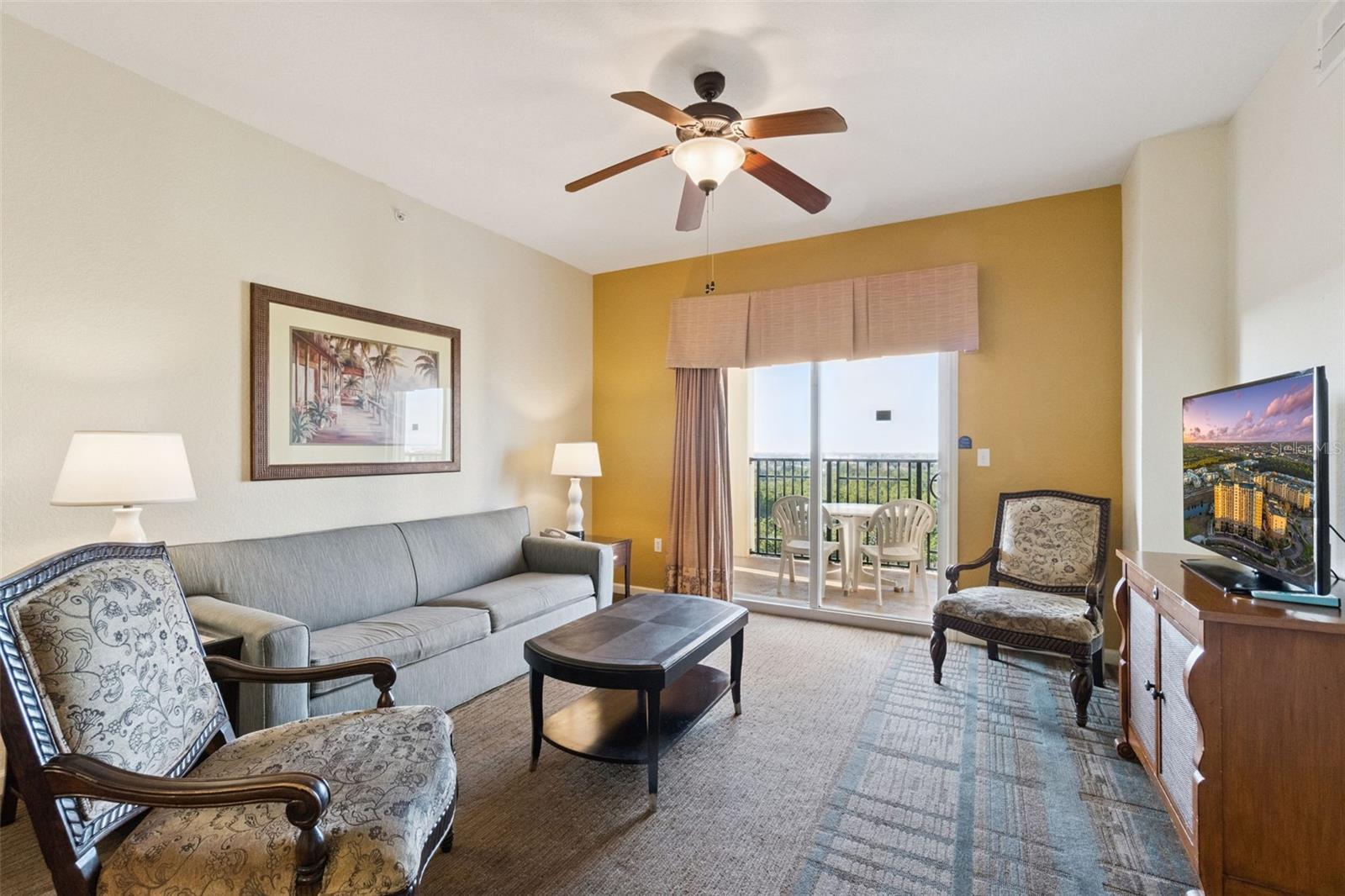 Image 4 of 54 For 8125 Resort Village Drive 51109