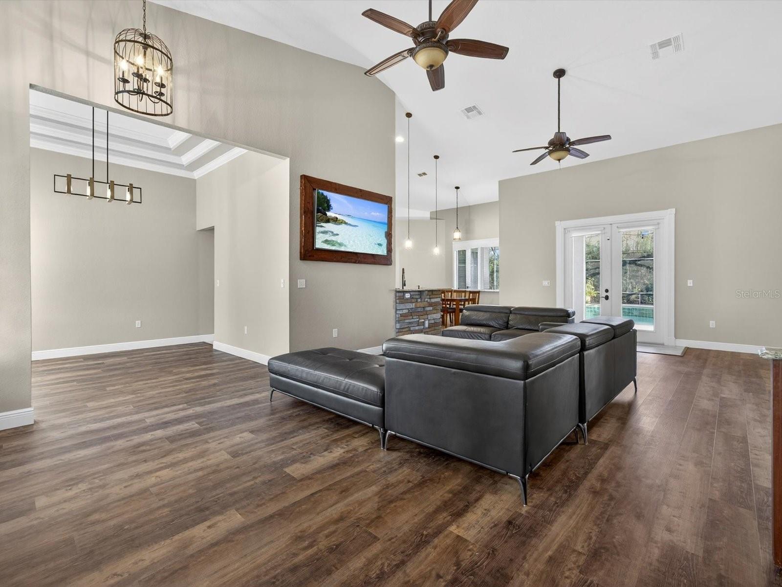 Image 11 of 56 For 101 Lena Ann Drive