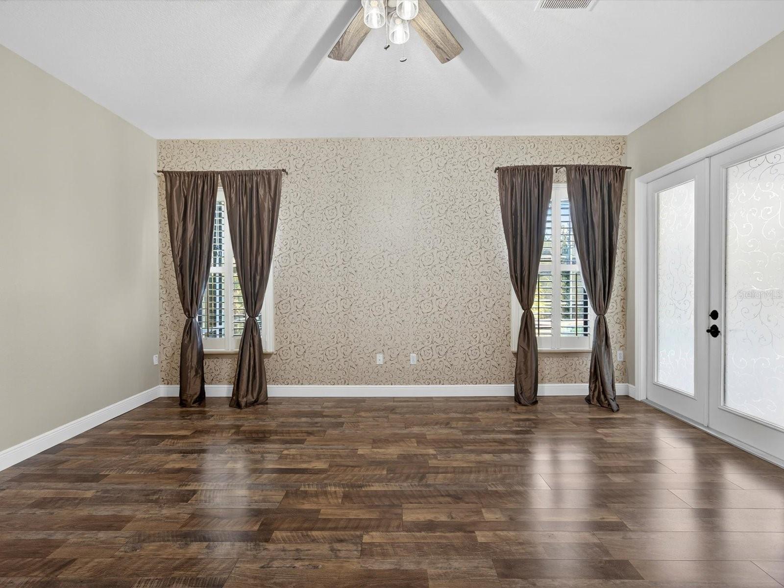 Image 21 of 56 For 101 Lena Ann Drive