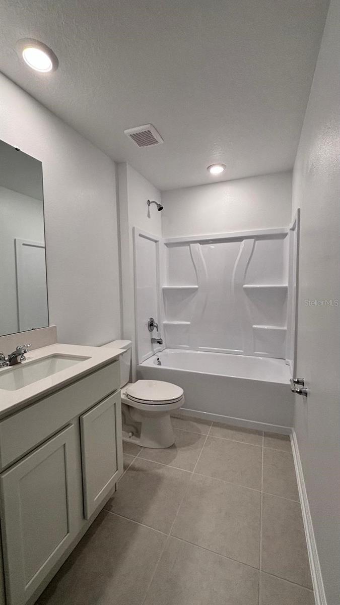 Image 16 of 27 For 4782 Katrina Drive