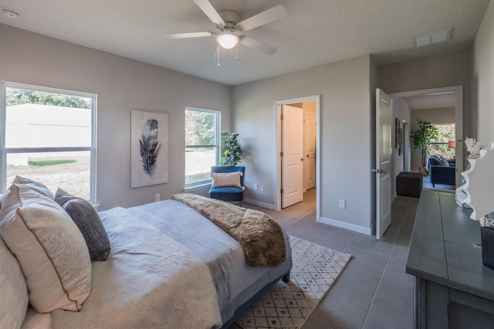 Image 17 of 27 For 706 Leonardo Court