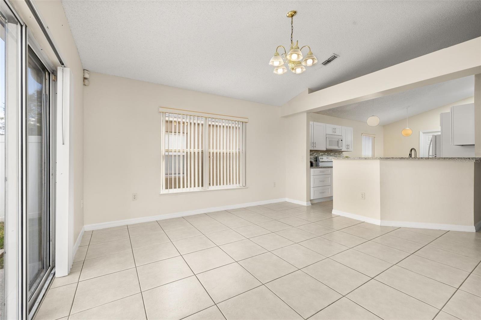 Image 12 of 35 For 2533 Quail Park Terrace