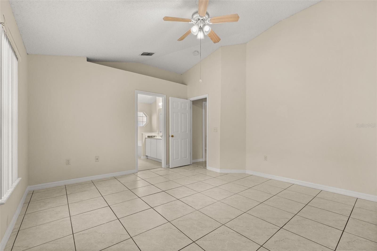 Image 17 of 35 For 2533 Quail Park Terrace