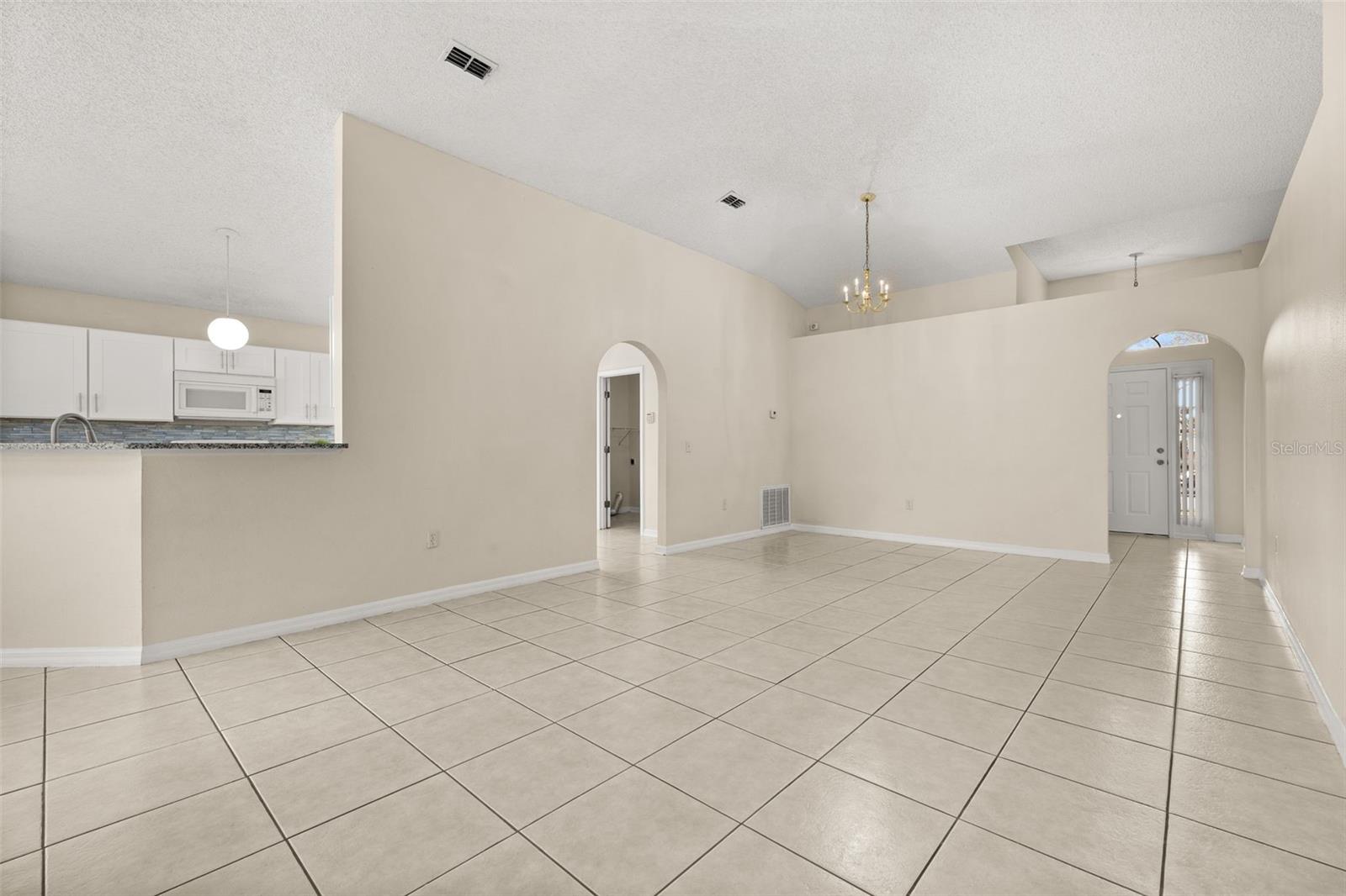 Image 4 of 35 For 2533 Quail Park Terrace