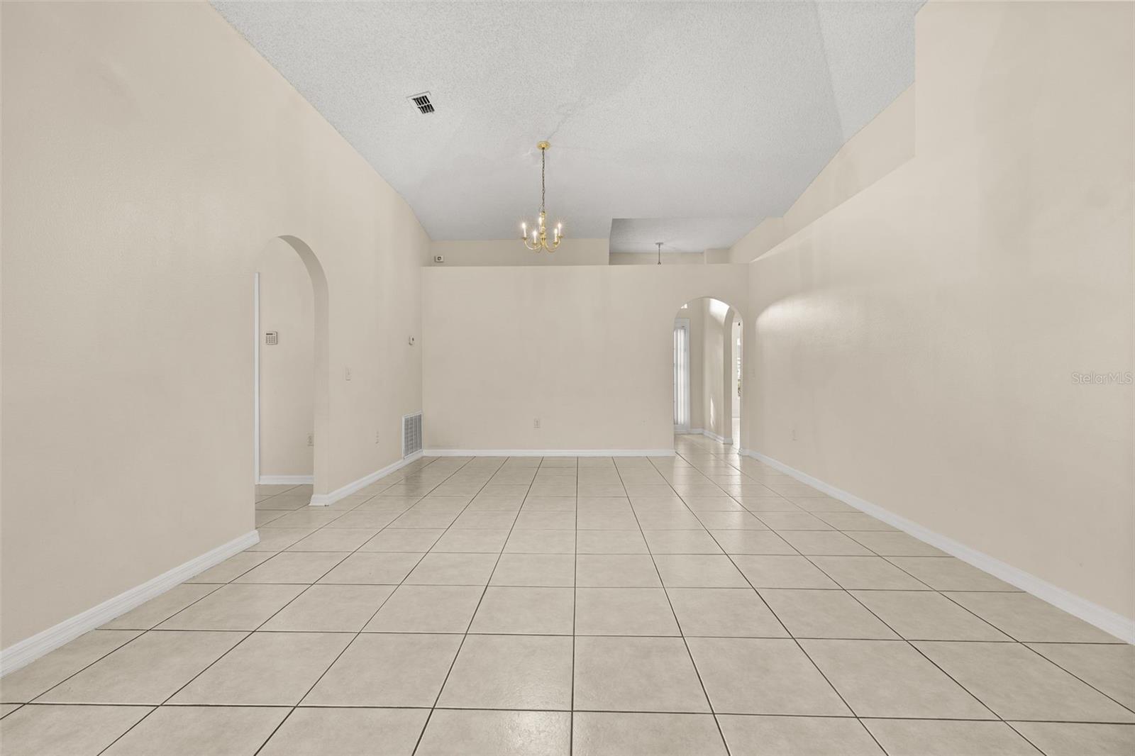 Image 6 of 35 For 2533 Quail Park Terrace