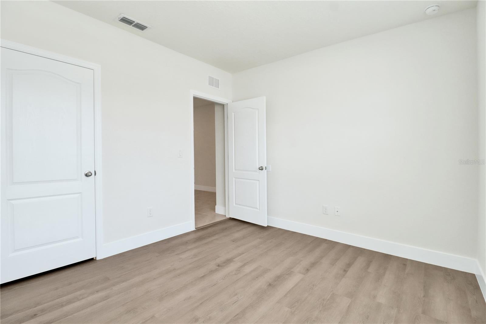 Image 7 of 34 For 1274 Iguana Loop