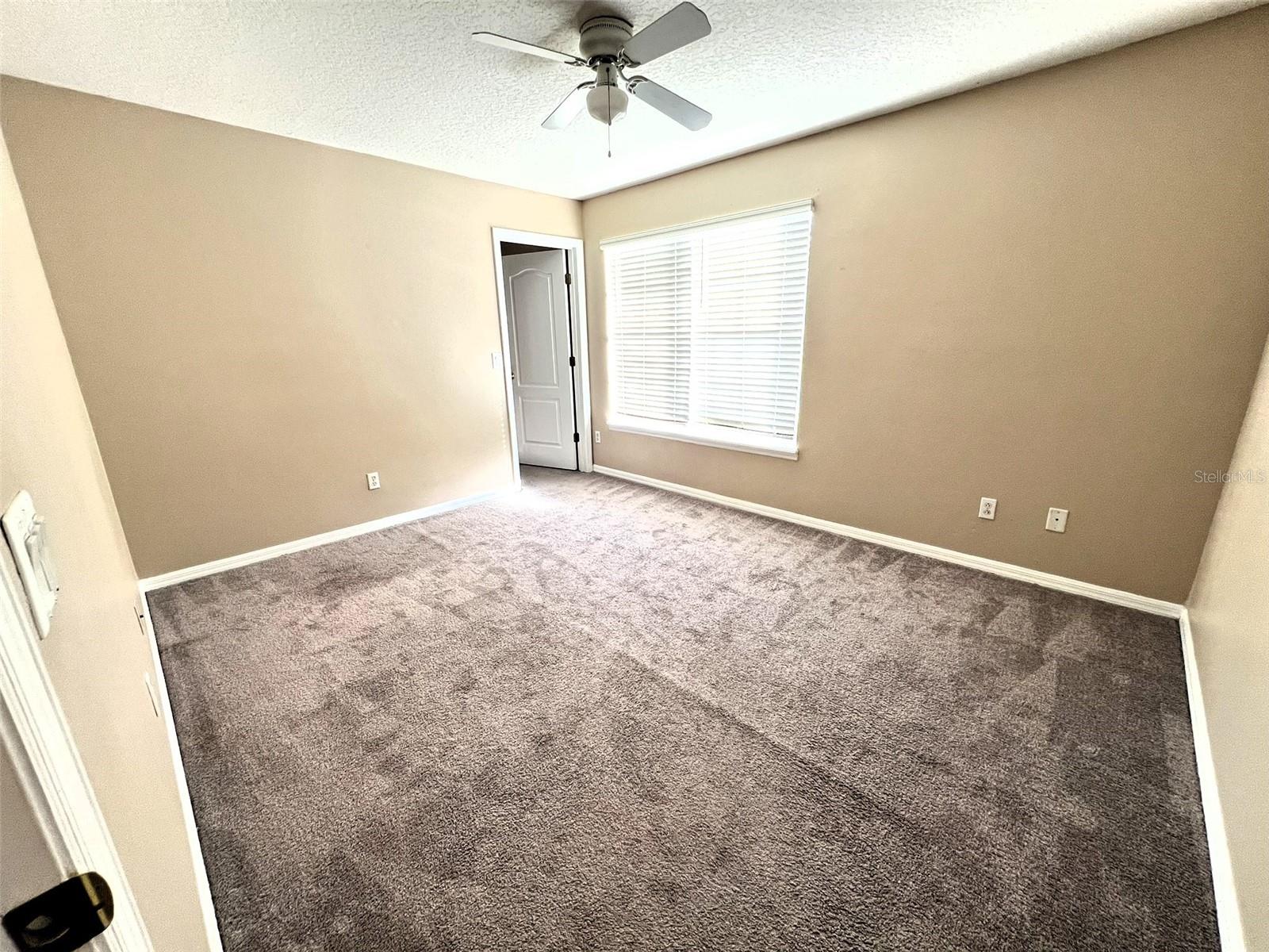 Image 17 of 26 For 2049 Ribbon Falls Parkway