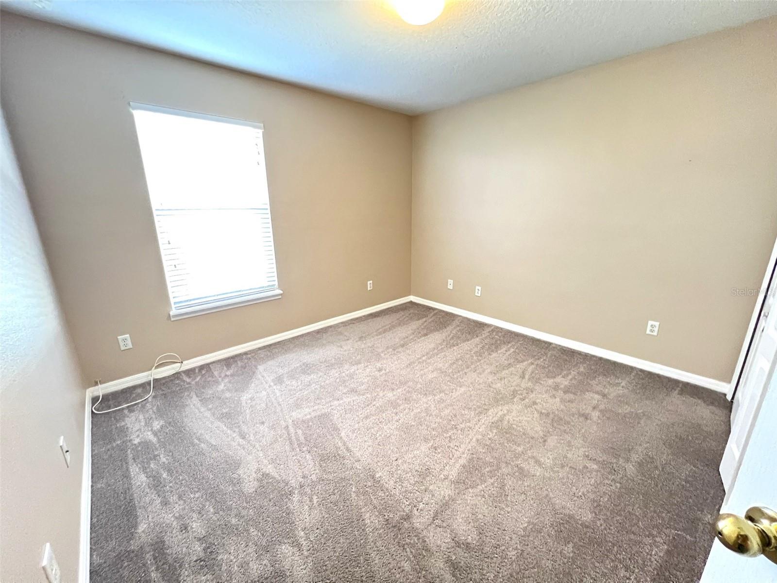 Image 18 of 26 For 2049 Ribbon Falls Parkway