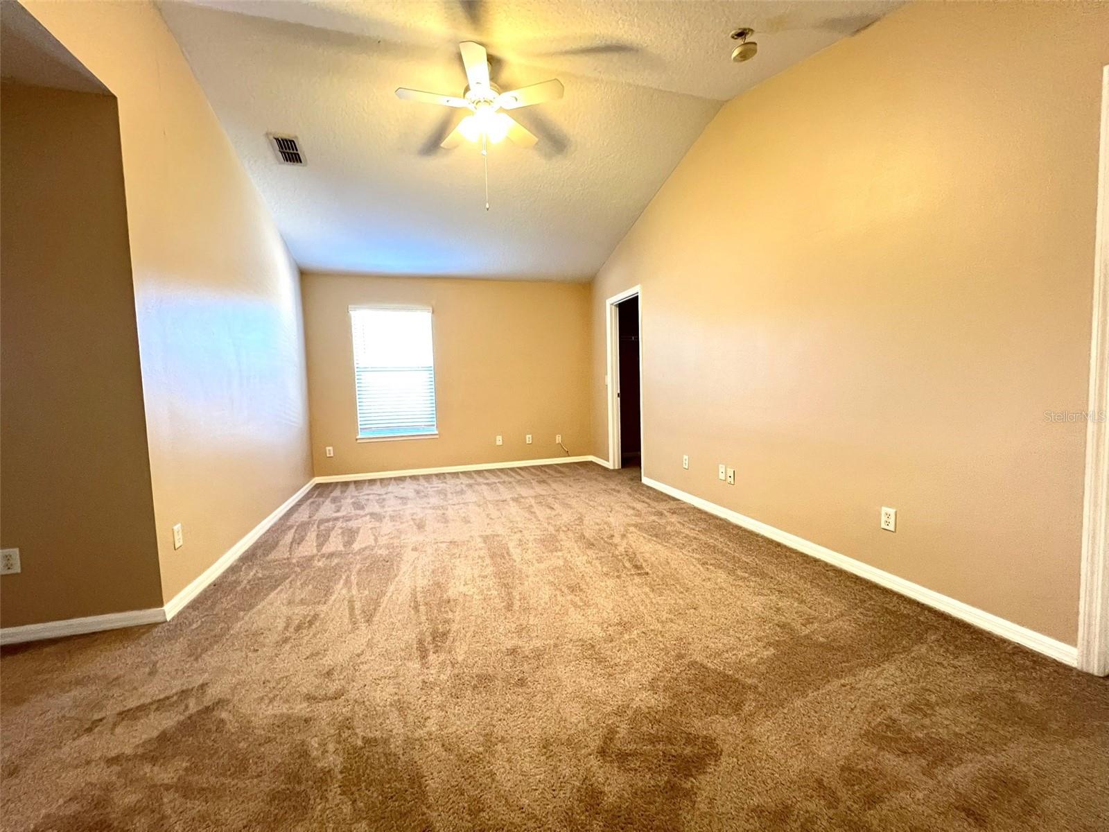 Image 21 of 26 For 2049 Ribbon Falls Parkway