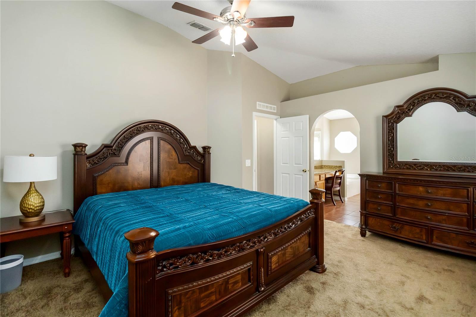 Image 15 of 29 For 183 Jocelyn Drive