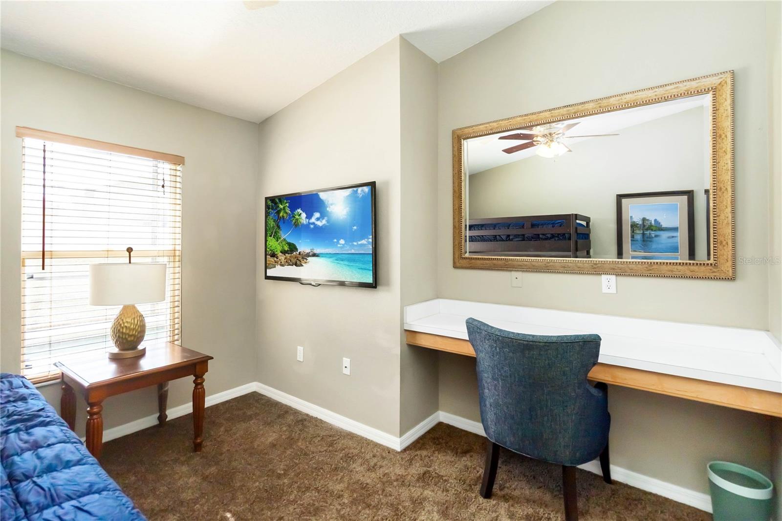 Image 18 of 29 For 183 Jocelyn Drive