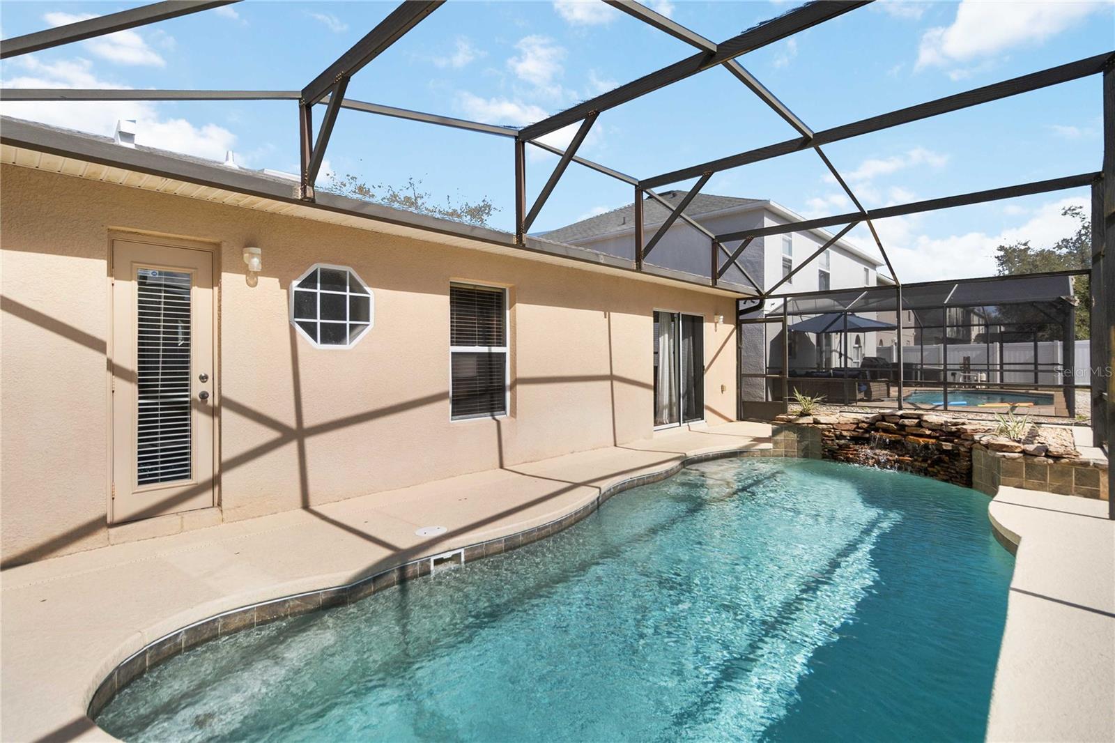 Image 24 of 29 For 183 Jocelyn Drive