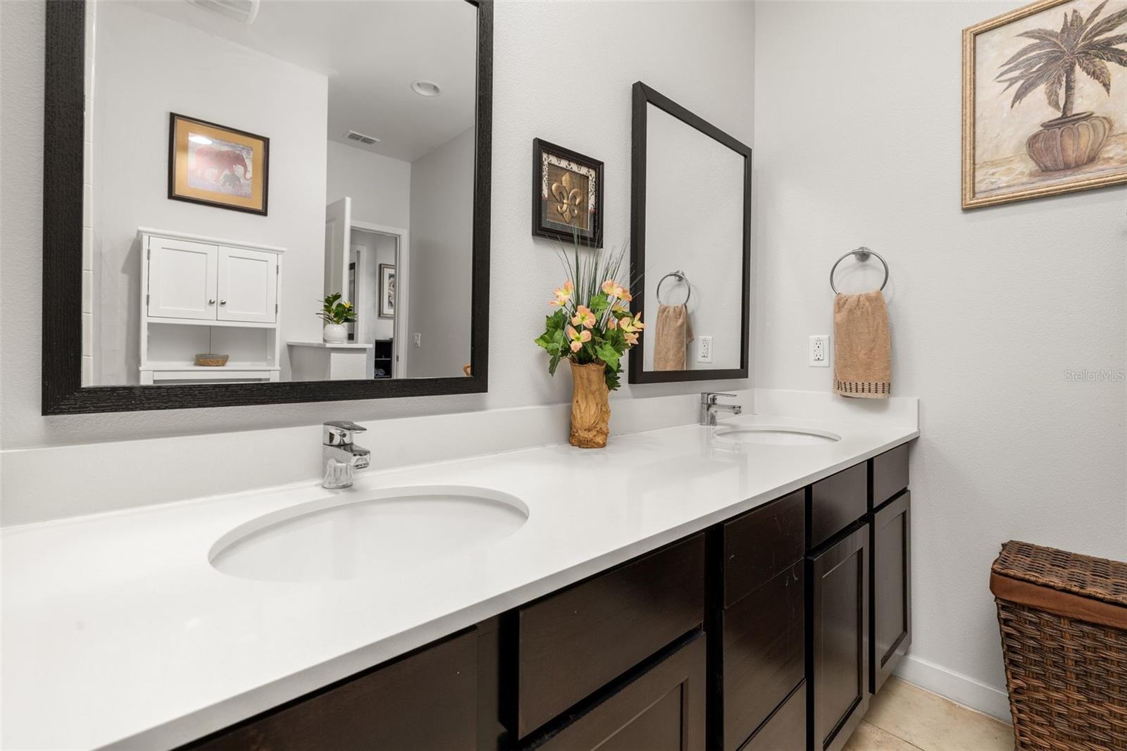 Image 37 of 71 For 2683 Corvette Lane