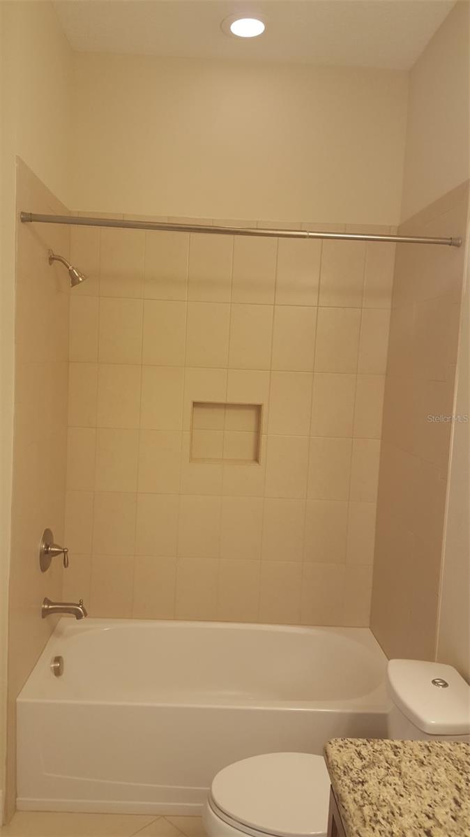 Image 35 of 42 For 13833 Benavente Avenue