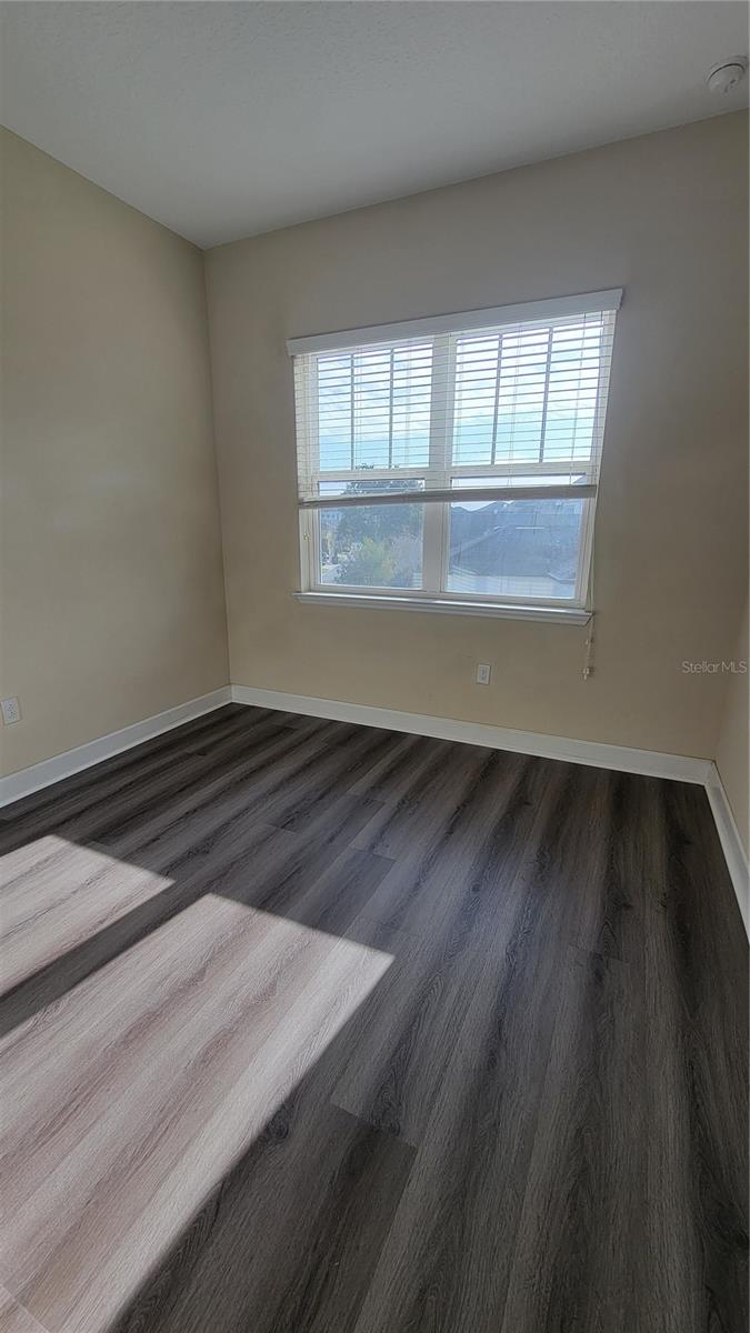 Image 39 of 42 For 13833 Benavente Avenue