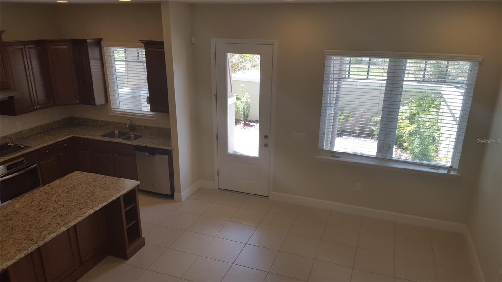 Image 7 of 42 For 13833 Benavente Avenue