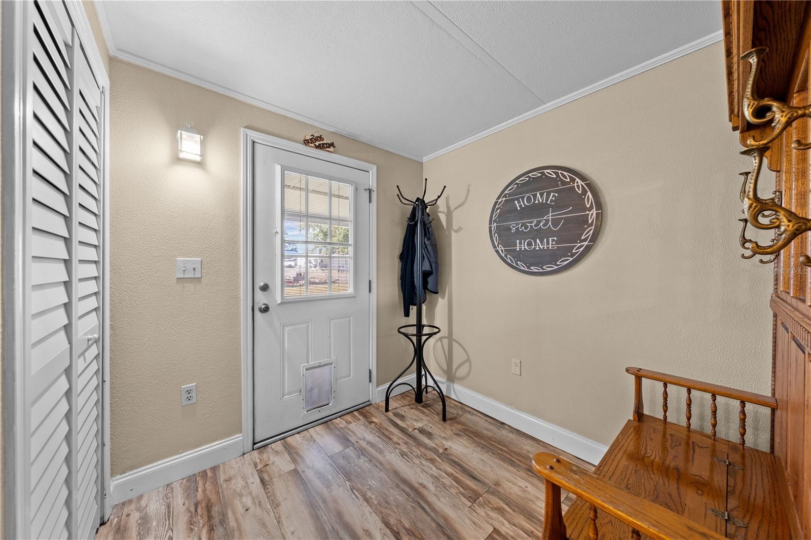 Image 11 of 65 For 6130 Lake Lizzie Drive