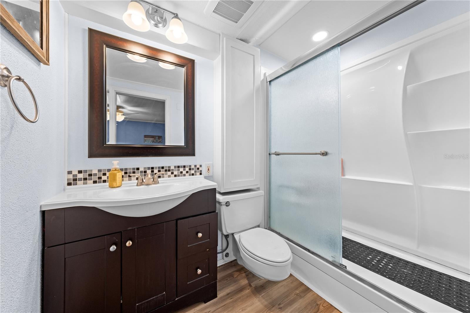 Image 13 of 65 For 6130 Lake Lizzie Drive