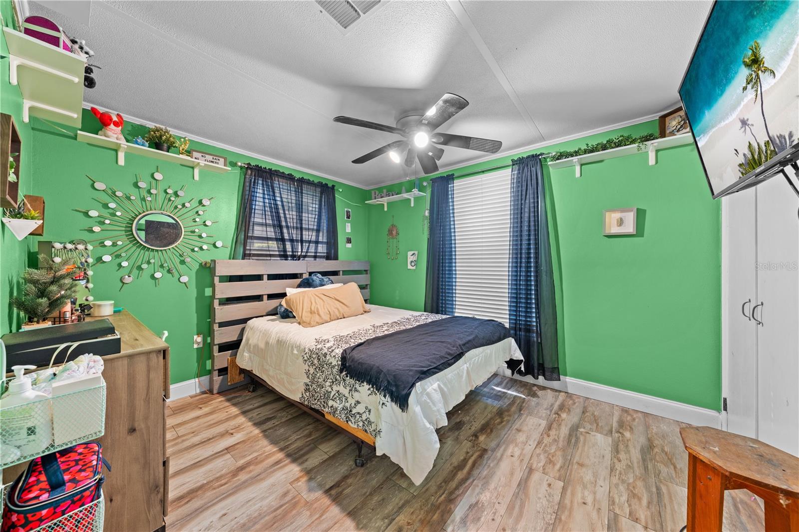 Image 14 of 65 For 6130 Lake Lizzie Drive